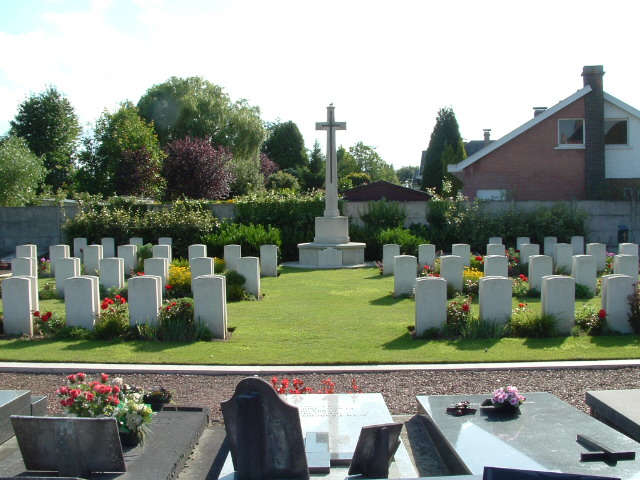 Comines Communal Cemetery