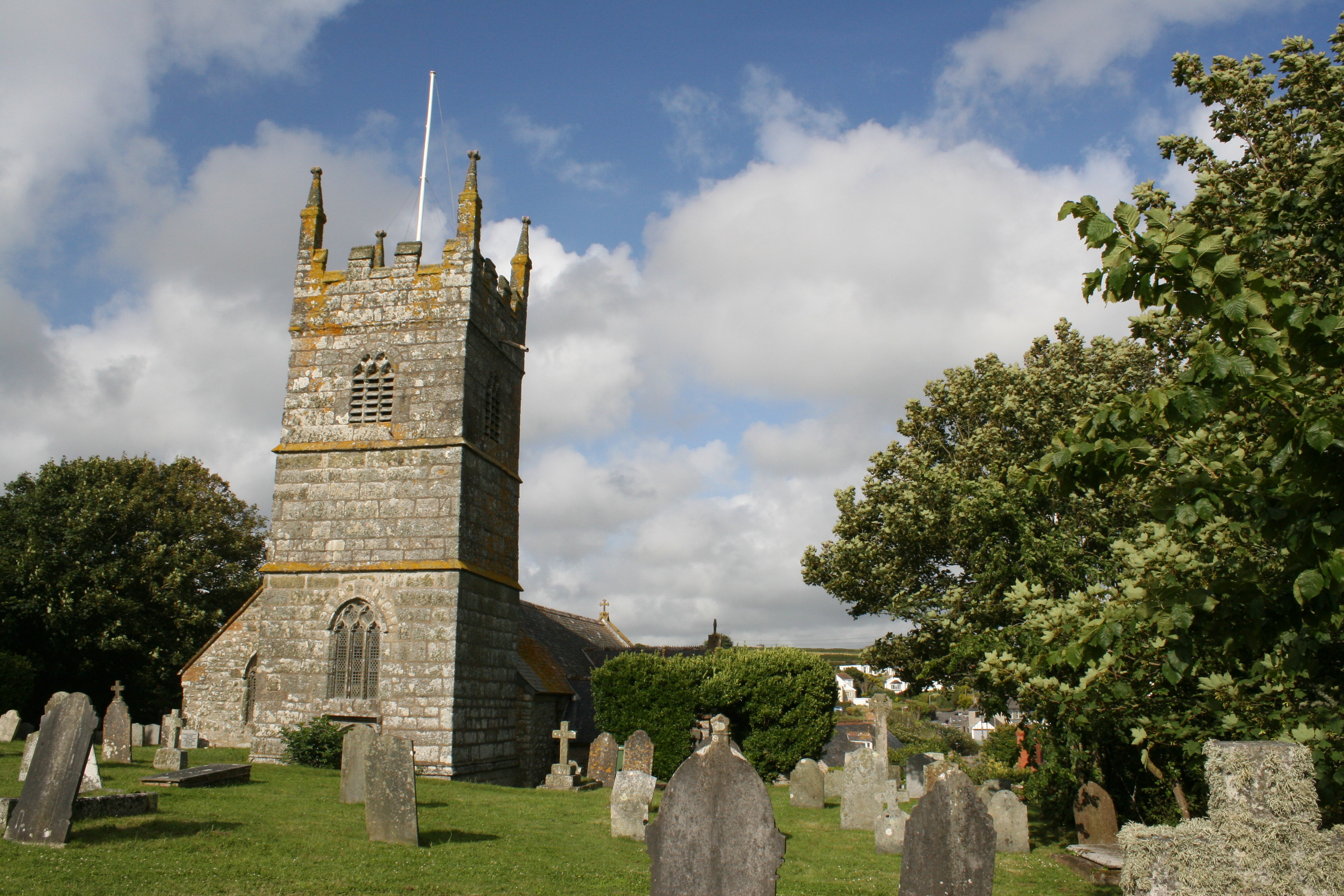 Perranuthnoe – Church of St. Piran and St. Michael & War Memorial ...