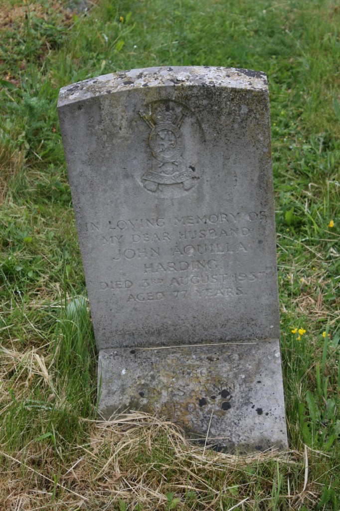 Fetcham – St. Mary’s Church, Churchyard & War Memorial | With The ...