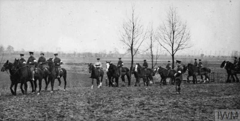 THE BRITISH EXPEDITIONARY FORCE ON THE WESTERN FRONT, 1914-1915 (Q 50288) Exercising the horses at Erquinghem-Lys, November 1914. 18th Field Ambulance, 6th Division. Copyright: © IWM. Original Source: http://www.iwm.org.uk/collections/item/object/205284103